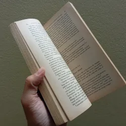 Twenty thousand league under the sea, sách ngoại văn tiếng Anh english book  757965