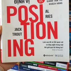 Định Vị Cuộc Chiến Giành Tâm Trí Khách Hàng
