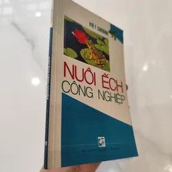 Nuôi ếch công nghiệp 575522