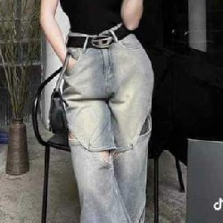 Quần jeans nữ ống nối bạc màu Q005