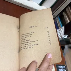 II Tập Truyện: Chút Lãng Mạn Trong Mưa - Lý Lan - 1987 751281