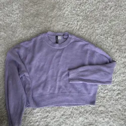 Áo Len nữ HM size XS màu tím lavender nhạt  937263