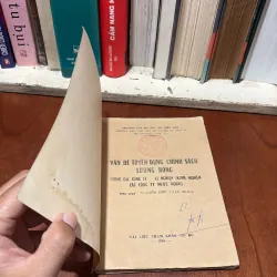 II Vấn Đề Tuyển Dụng Và Chính Sách Lương Bổng - Nguyễn Hữu Thân - 1990 779012