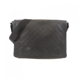 Túi xách vai Louis Vuitton Damier Infini District MM N41038