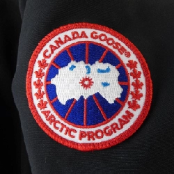 Canada Goose 2300JL CHARLOTTE Áo khoác lông vũ - Hàng hiệu Authentic 821462