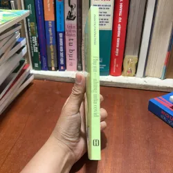 II Sách: Phụ Nữ Và Những Mùa Covid - Phạm Thị Phương Thảo - 2022 786232