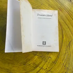 TREASURE ISLAND- ROBERT LOUIS STEVENSON 561835