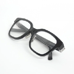 【Sản phẩm mới】Kính Givenchy 50040F 625558