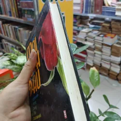 MỐI TÌNH ĐẦU - TRUYỆN NGẮN TÌNH YÊU THẾ GIỚI (BÌA CỨNG) 1037947