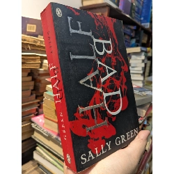 BAD HALF - Sally Green 973068