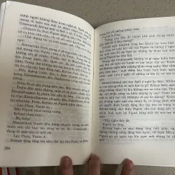 TRẦN TRỤI GIỮA BẦY SÓI – Bruno Apich 746086