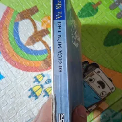 Đi giữa miền thơ tập 2 977745