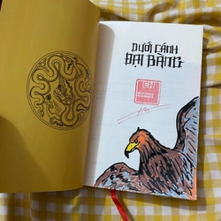 Dưới cánh đại bàng - Tước gấm dấu đay đặc biệt  461101