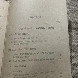 TẬP LÀM VĂN VÀ NGỮ PHÁP (Sách dùng trong các trường trung học chuyên nghiệp)  716475