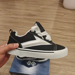 Giầy Second Sunday dáng vans