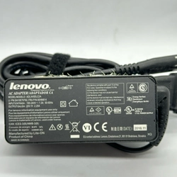 Sực laptop Lenovo chân vuông