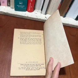 II Sách Xưa: Chính Sách Đối Với Công Thương Nghiệp Tư Bản Tư Doanh Ở Miền Nam - 1978 750587