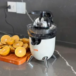 Máy vắt cam điện tự động UNIE UECJ-666B công suất 100W