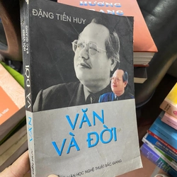 Sách Văn và Đời