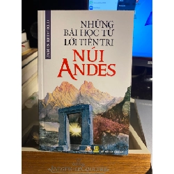 Những Bài Học Từ Lời Tiên Tri Núi Andes -Tên Nhà Cung Cấp: Cty Văn Hóa Văn Lang -Tác giả: James Redfield -NXB: Hồng Đức -Năm xuất bản: 04/2013 -Trọng lượng: 330g -Kích thước: 13.5x21 cm -Số trang: 286 -Hình thức: Bìa Mềm- Sách lưu kho còn mới STB1591