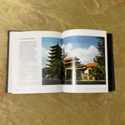 BUDDHIST TEMPLES IN VIETNAM- CHÙA VIỆT NAM- HÀ VĂN TẤN- NGUYỄN VĂN KỰ - PHẠM NGỌC LONG 736485