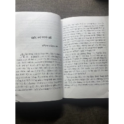 Truyện ngắn lãng mạn 2010 nhiều tác giả mới 60% nhăn bìa HPB0805 văn học Việt Nam 914334