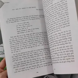 Người H'mông - Chu Thái Sơn & Trần Thị Thu Thủy 1018826