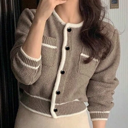 Áo len cardigan DAZY màu nâu tây size S ( mới 95%)