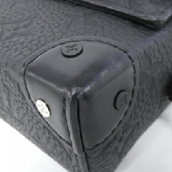 Túi xách đeo vai Louis Vuitton Trillon Monogram Steamer Wearable Wallet M81746 - Hàng hiệu Chính hãng 803020