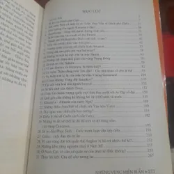 NHỮNG VÙNG MIỀN BÍ ẨN (Đoàn Tử Huyến chủ biên) 674260