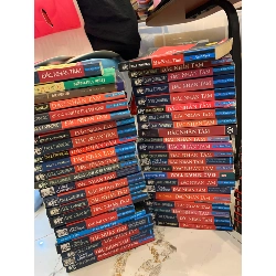 Combo Tri Thức: Những Người Khổng Lồ Trong Giới Kinh Doanh- Richard S.Tedlow + 1 Sách liên quan 929337