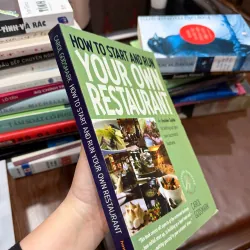 How To Start And Run Your Own Restaurant – Carol Godsmark - K3 1009625