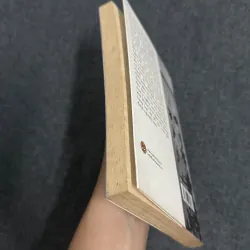 Và khi tro bụi 760834