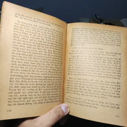 Tháp Pháo Mùa Xuân 1023217