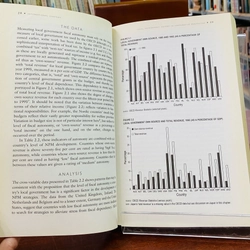 RESHAPING AUSTRALIAN LOCAL GOVERNMENT  519979