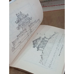 LE MAUSOLÉE DE L'EMPEREUR MINH MẠNG - EMPEROR MINH MẠNG'S MAUSOLEUM - Mai Khắc Ứng 748802