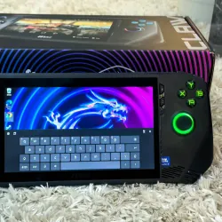 这是微星（MSI）Claw A1M 系列Windows游戏掌机，具体配置为：
 
- 型号：MSI Claw A1M（微星Claw掌上电脑游戏机）
​ 1005074