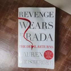 Sách tiếng Anh Revenge wears Prada