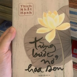 Từng bước nở hoa sen