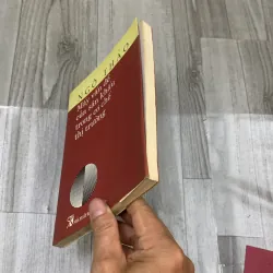 Mấy vấn đề của sân khấu trong cơ chế thị trường - ngô thảo. Có chữ ký tặng. 1a2 1040550