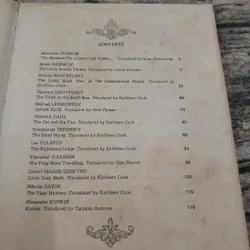 Cổ tích tiếng Anh. On Seashore Far A Green Oak Towers. A book of Tales 730858