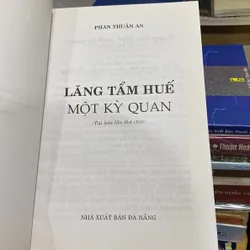 LĂNG TẨM HUẾ - MỘT KỲ QUAN 520881