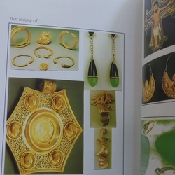 THẾ GIỚI VÀNG BẠC ĐÁ QUÍ  497819