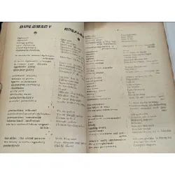 Đọc và phiên dịch báo chí Anh Mỹ - Võ Công Tài 405460