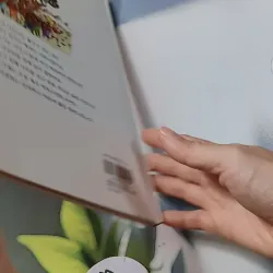 [Tặng nẹp góc] Truyện thiếu nhi Hàn Quốc: Danh nhân 65 -  지인지기 인물 이야기: 왕가리 마타이 732013