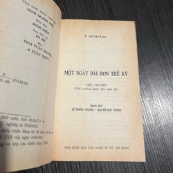 Một Ngày Dài Hơn Thế Kỷ (Sách khổ nhỏ) 177535