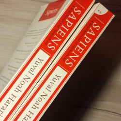 Yuval Noah Harari - Sapiens: A Brief History of Humankind (bản in màu) 933931