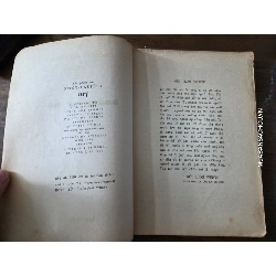 Hoàng tử bé - Saint Exupery (Bùi Giáng dịch, in trước 1975 ) 972296