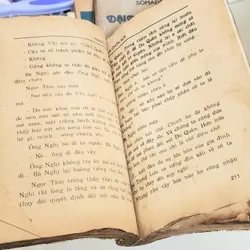 VỀ LẠI CHỐN XƯA - Tiểu thuyết lãng mạn Việt Nam xưa, tác giả Ngọc Tuyết 703531