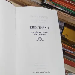 Kinh Thánh Tân Uớc Và Cựu Uớc  927412